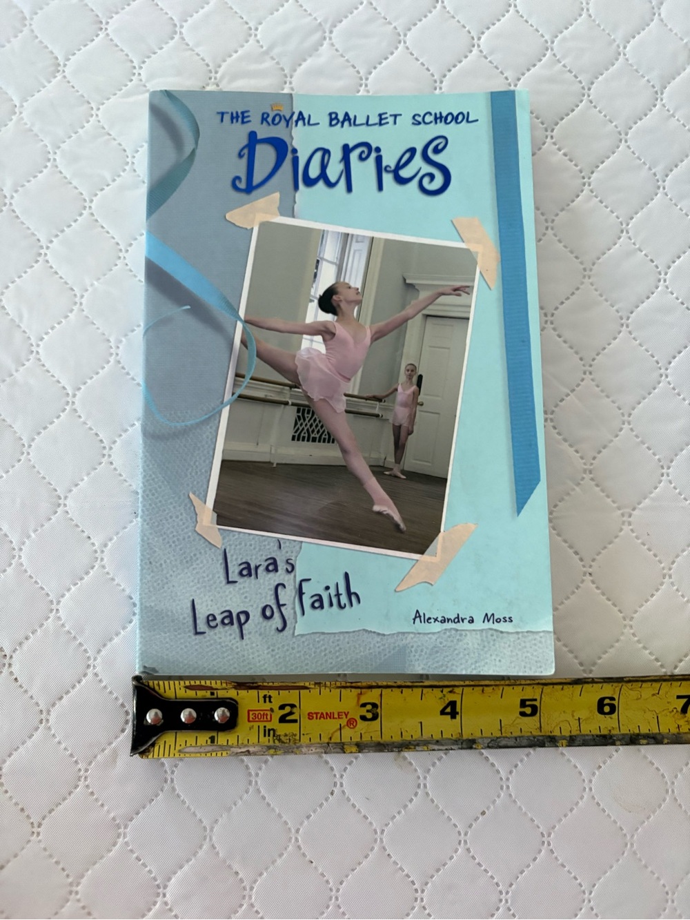 Lara's Leap of Faith #2 (Royal Ballet School Diaries) by Alexandra Moss